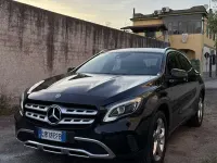 Usata Mercedes GLA200 AMG 136 CV (100 kW) 2019 Nero SUV