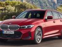 Usata BMW 318 Efficient Dynamics 150 CV (110 kW) 2024 Argento Station wagon
