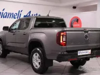 Usata VW Amarok Life 205 CV (150 kW) 2024 Grigio Pick-up