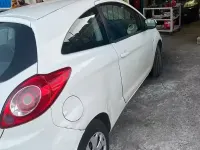 Usata Ford Ka 75 CV (55 kW) 2012 Bianco Utilitaria