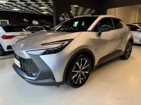 Usata Toyota C-HR Trend 140 CV (102 kW) 2025 Argento SUV