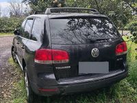 Usata VW Touareg 174 CV (127 kW) 2005 Nero SUV
