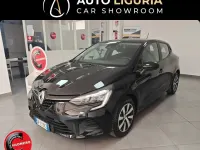 Usata Renault Clio V Equilibre 101 CV (74 kW) 2023 Viola Berlina