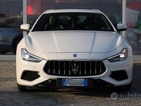 Usata Maserati Ghibli 350 CV (257 kW) 2019 Bianco Coupé