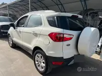 Usata Ford Ecosport Titanium 95 CV (69 kW) 2015 Bianco SUV