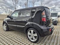 Usata Kia Soul Active 128 CV (94 kW) 2009 Nero SUV