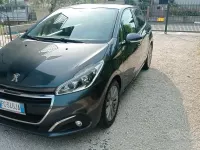 Usata Peugeot 208 75 CV (55 kW) 2016 Grigio Utilitaria