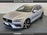 Usata Volvo V60 Core 197 CV (144 kW) 2022 Grigio Station wagon
