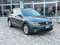 Usata VW Tiguan Business 150 CV (110 kW) 2017 Grigio SUV