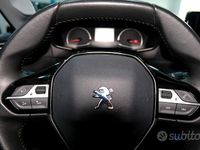 Usata Peugeot 208 Allure 100 CV (73 kW) 2023 Nero Utilitaria