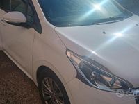 Usata Peugeot 208 2016 Bianco Utilitaria