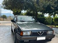 Usata Alfa Romeo 75 110 CV (80 kW) 1989 Grigio Berlina
