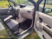 Usata Renault Modus Privilege 65 CV (47 kW) 2005 Monovolume