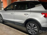 Usata Seat Arona XCELLENCE 95 CV (69 kW) 2019 Argento SUV