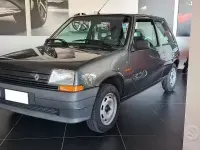 Usata Renault R5 48 CV (35 kW) 1991 Grigio scuro Utilitaria