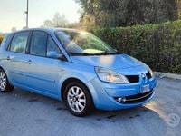 Usata Renault Scénic II 130 CV (95 kW) 2008 Blu Monovolume