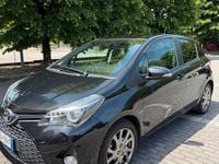 Second-hand Toyota Yaris Style 99 CP (72 kW) 2014 Negru Hatchback