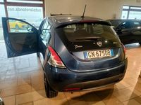 Usata Lancia Ypsilon Silver 69 CV (50 kW) 2023 Blu Utilitaria