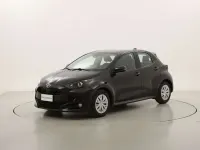 Usata Toyota Yaris Hybrid Business Edition 116 CV (85 kW) 2022 Grigio Utilitaria