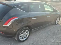 Usata Lancia Delta Gold 120 CV (88 kW) 2012 Grigio Utilitaria