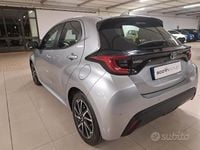 Usata Toyota Yaris Trend 92 CV (67 kW) 2022 Grigio Utilitaria