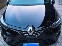 Usata Renault Clio V Techno 101 CV (74 kW) 2023 Nero Utilitaria