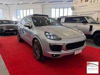 Usata Porsche Cayenne Platinum Edition 250 CV (183 kW) 2018 Argento SUV
