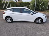 Usata Opel Astra S 106 CV (77 kW) 2015 Bianco Berlina