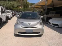 Usata Toyota iQ Active 68 CV (50 kW) 2012 Grigio Utilitaria
