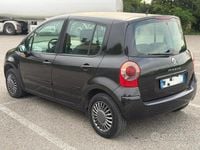 Usata Renault Modus 82 CV (60 kW) 2006 Nero Monovolume