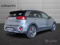 Usata Kia Niro Style 141 CV (103 kW) 2021 Grigio SUV