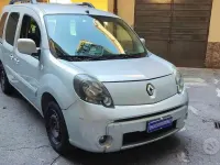 Usata Renault Kangoo 90 CV (66 kW) 2011 Grigio metallizzato Monovolume