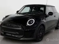 Usata Mini ONE 75 CV (55 kW) 2022 Utilitaria