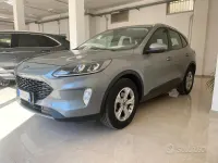 Usata Ford Kuga 120 CV (88 kW) 2021 Grigio SUV