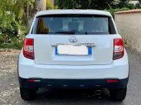 Usata Toyota Urban Cruiser Lounge 90 CV (66 kW) 2014 Bianco Utilitaria