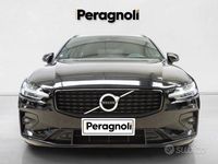 Usata Volvo V60 R-Design 197 CV (144 kW) 2022 Nero Station wagon