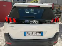 Usata Peugeot 5008 Business-Line 120 CV (88 kW) 2018 Bianco SUV