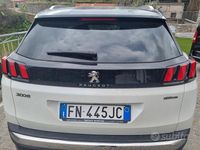 Usata Peugeot 3008 2018 Bianco SUV