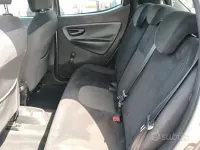 Usata Lancia Ypsilon 69 CV (50 kW) 2013 Grigio Utilitaria