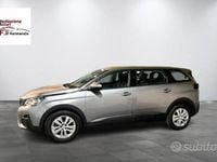 Usata Peugeot 5008 Business-Line 130 CV (95 kW) 2020 Grigio SUV