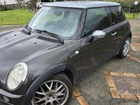Usata Mini Cooper 116 CV (85 kW) 2006 Grigio Utilitaria