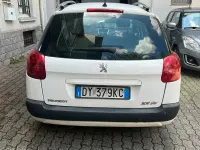 Usata Peugeot 207 73 CV (53 kW) 2010 Bianco Station wagon