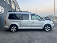 Usado VW Caddy Maxi 102 CV (75 kW) 2018 Gris Monovolumen