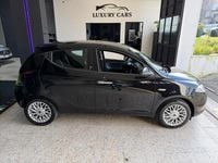 Usata Lancia Ypsilon 69 CV (50 kW) 2015 Nero Utilitaria
