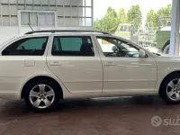 Usata Skoda Octavia Elegance 105 CV (77 kW) 2011 Bianco Station wagon