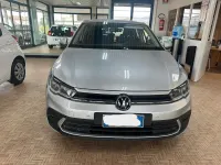 Usata VW Polo 95 CV (69 kW) 2023 Argento Utilitaria