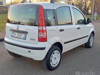 Usata Fiat Panda Classica 80 CV (58 kW) 2012 Bianco Utilitaria