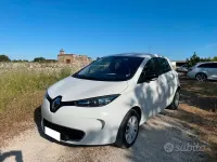 Usata Renault Zoe Zen 42 kW (58 CV) 2015 Bianco Utilitaria
