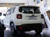 Usata Jeep Renegade Limited 120 CV (88 kW) 2014 Bianco pastello SUV