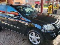 Usata Mercedes ML320 224 CV (164 kW) 2005 Nero SUV
